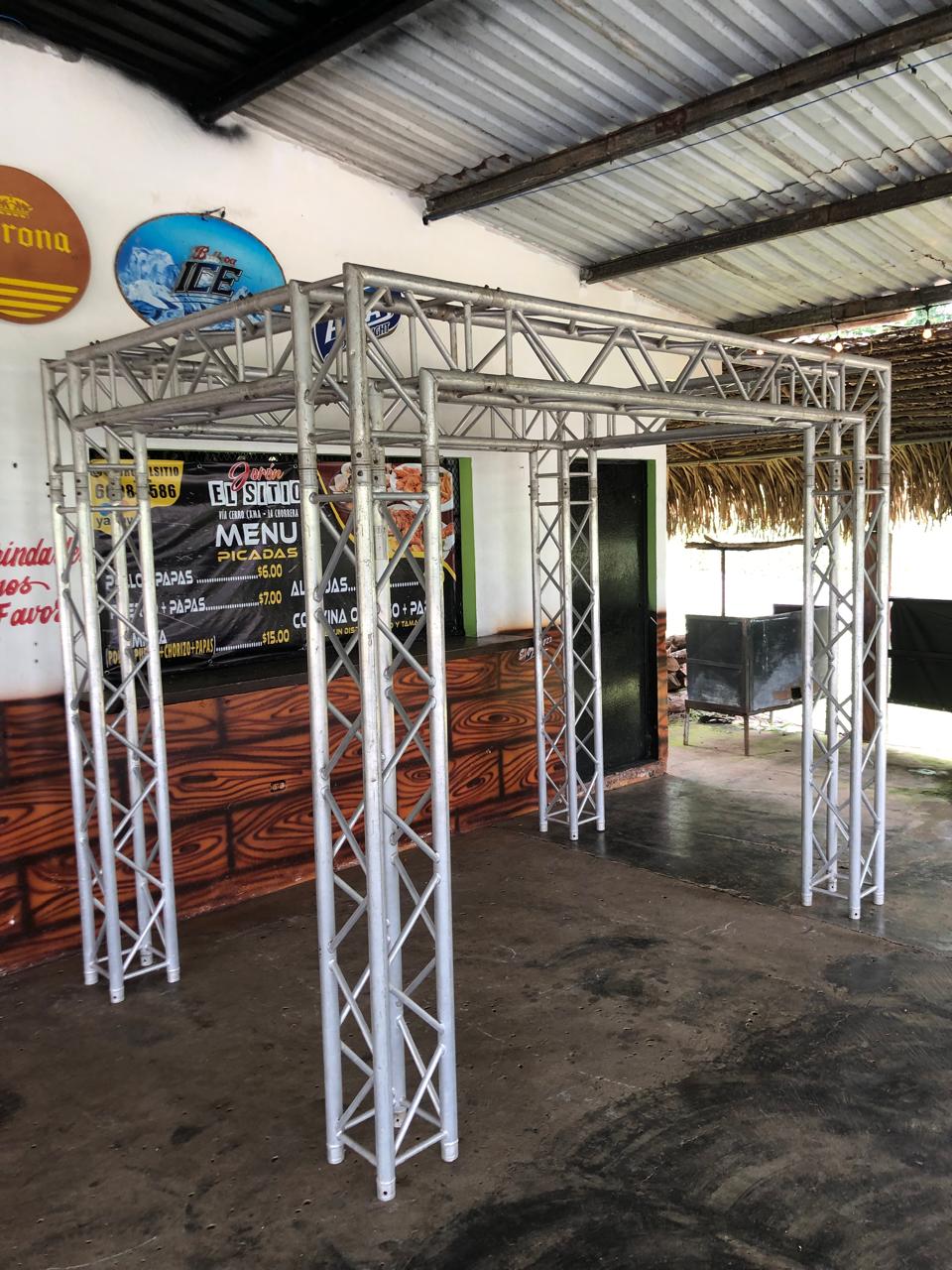 Alquiler de estructuras de aluminio Truss en Panamá
